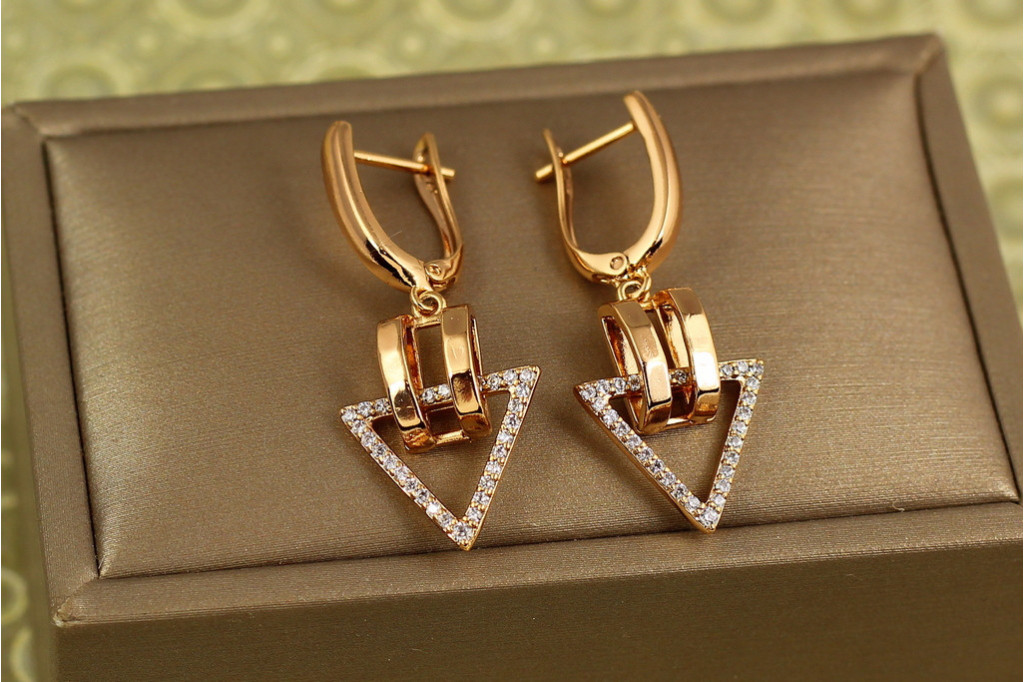 Сережки підвіски Xuping Jewelry Трикутник стилю 3,6 см золотисті