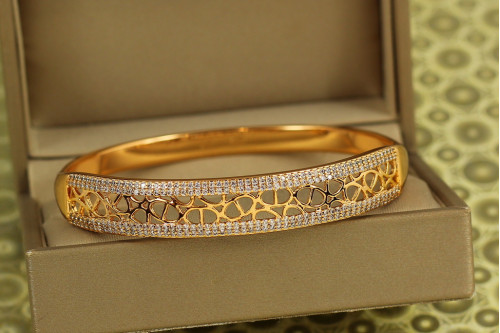Браслет бенгл Xuping Jewelry Мереживо долі від 16 см до 18 см золотистий