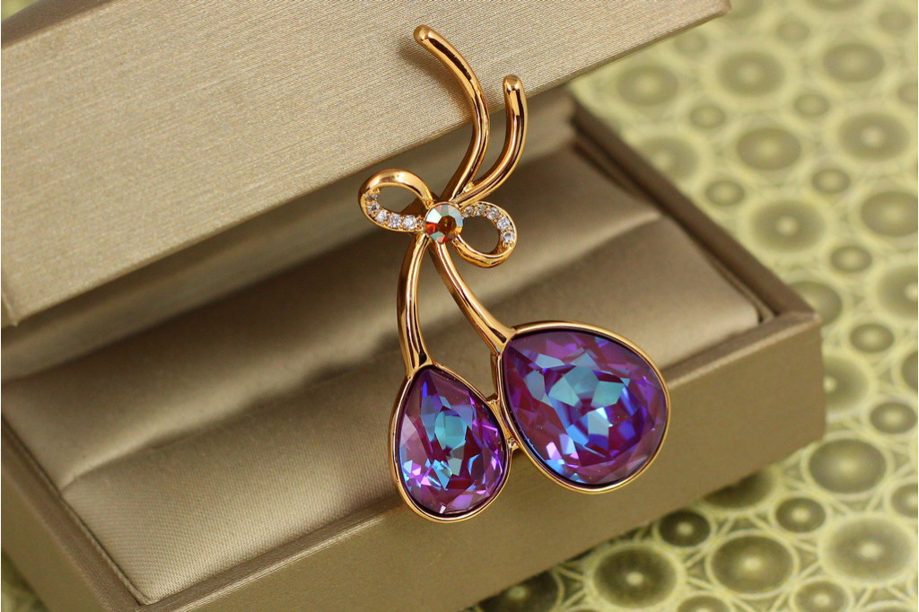 Брошка Xuping Jewelry Дві крапельки з фіолетовими каменями Сваровські 4,7 см золотиста