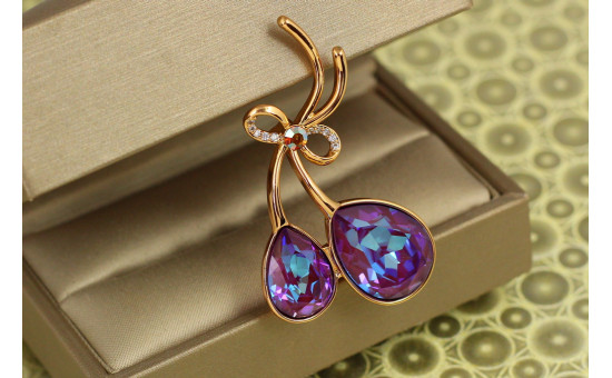 Брошка Xuping Jewelry Дві крапельки з фіолетовими каменями Сваровські 4,7 см золотиста