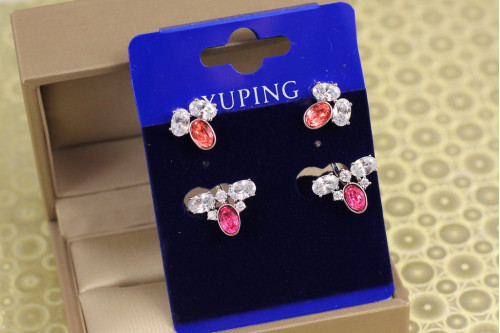 Сережки гвоздики Xuping Jewelry Сваровські матрьошки з рожевими яскравими каменям 2,6 см сріблясті