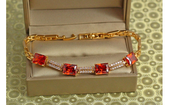 Браслет Xuping Jewelry Великі прямокутники з червоними каменями 17,5 см 8 мм золотистий