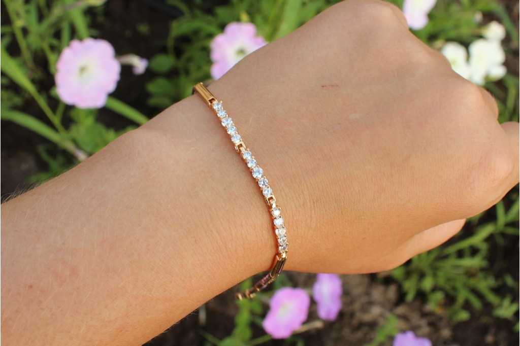 Браслет Xuping Jewelry з трьома ланками по п'ять каменів 17 см 3 мм золотистий