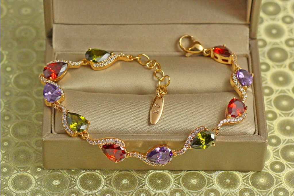 Браслет Xuping Jewelry Сльози феї з темними різнокольовими 17 см 7 мм золотистий