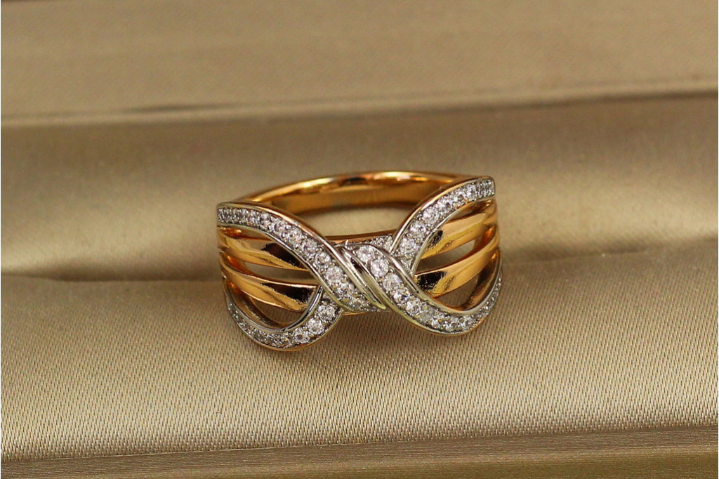 Кільце Xuping Jewelry Дотик любові з родієм р 17 золотисте
