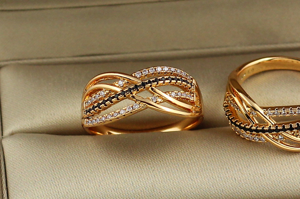 Кільце Xuping Jewelry таємниця ночі р 19 золотисте