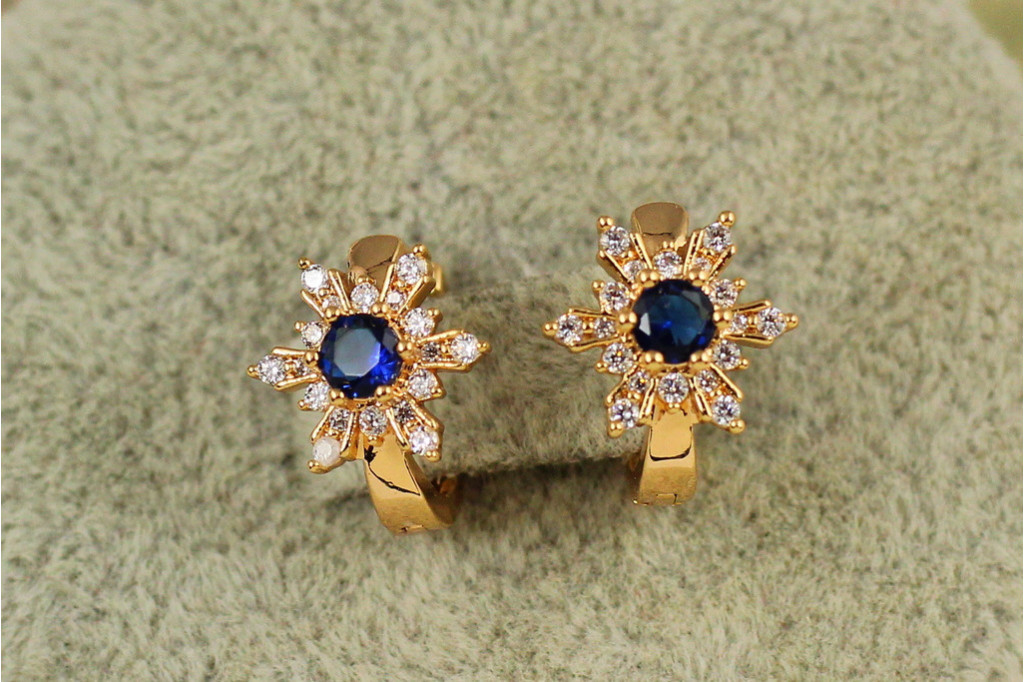 Серьги детские Xuping Jewelry снежинка с синим камнем 1,2 см золотистые