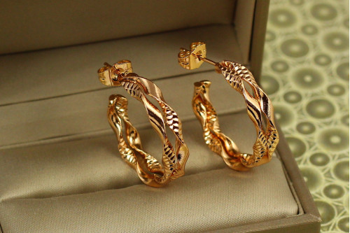 Сережки Xuping Jewelry кільця подвійна спіраль 2,7 см золотисті