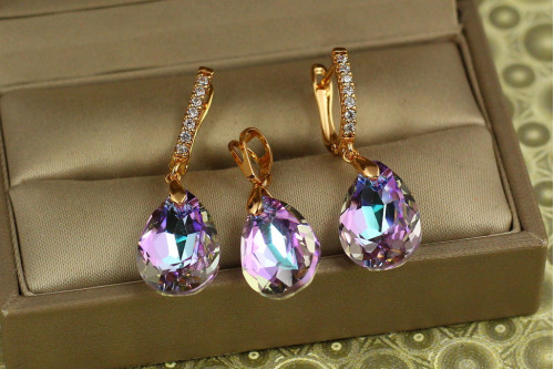 Набор Xuping Jewelry Большая капля с фиолетовым камнем Сваровски золотистый