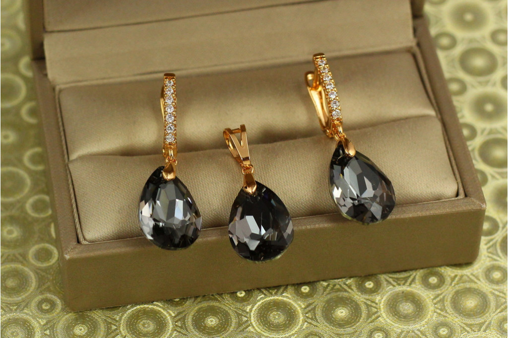 Набор Xuping Jewelry Большая капля с черным камнем Сваровски золотистый