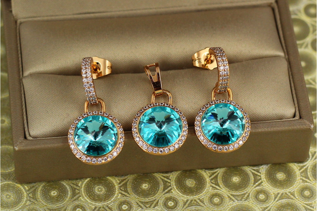 Набор Xuping Jewelry Романс с голубыми камнями золотистый