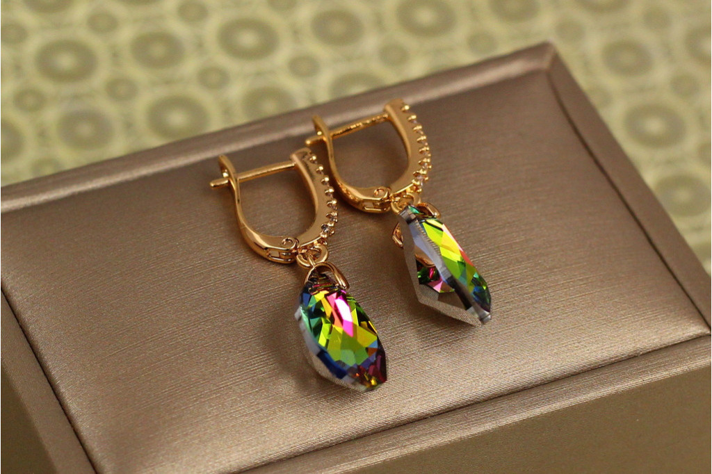 Сережки підвіски Xuping Jewelry Велика крапля із зеленим каменем Сваровські 3,4 см золотисті