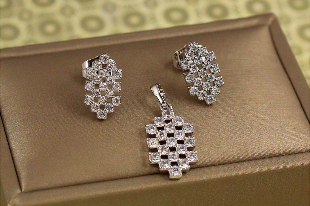 Набор Xuping Jewelry сеточка из камней серебристый