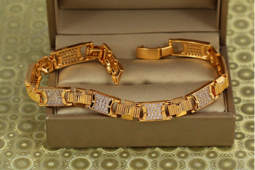 Браслет Xuping Jewelry Мегаполіс 17 см 8 мм золотистий