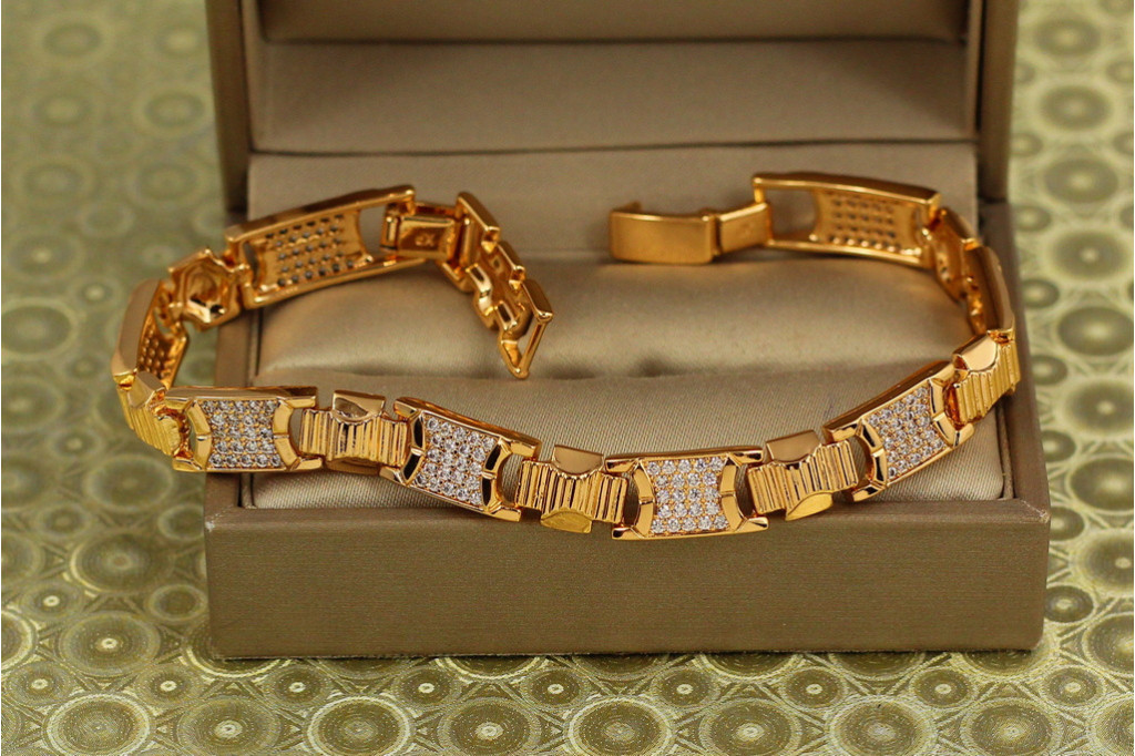 Браслет Xuping Jewelry Мегаполіс 19,5 см 8 мм золотистий