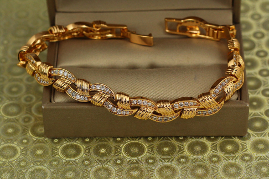 Браслет Xuping Jewelry Скульптурний Ритм 17 см 8 мм золотистий
