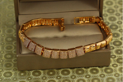 Браслет Xuping Jewelry Інтерфейс сяйва 17 см 7 мм золотистий
