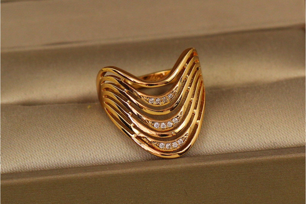 Кільце Xuping Jewelry Сонячний берег р 16 золотисте