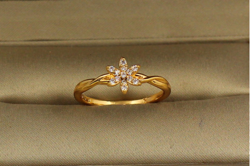 Кольцо Xuping Jewelry Цветок жасмина р 19 золотистое