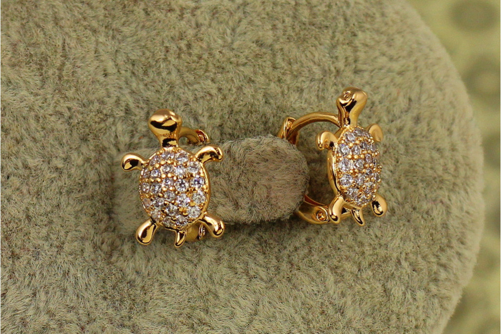 Серьги детские Xuping Jewelry черепашка спинка камешки золотистые