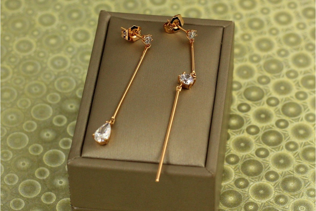 Сережки Xuping Jewelry підвіски Асиметрія 7 см золотисті