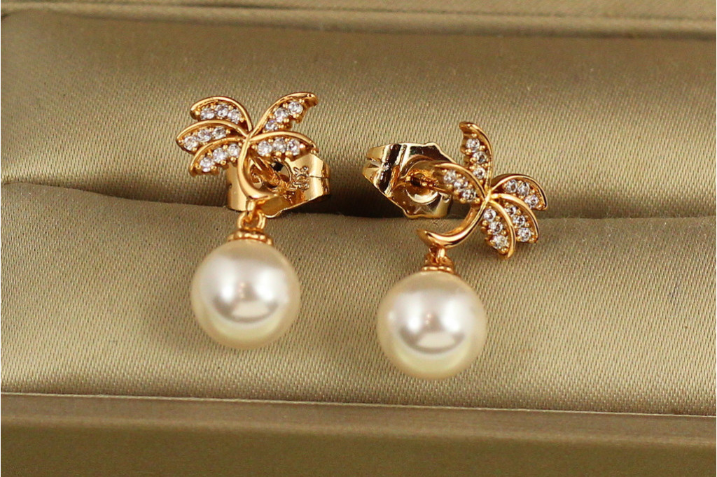 Серьги подвески Xuping Jewelry пальма с жемчужиной золотистые
