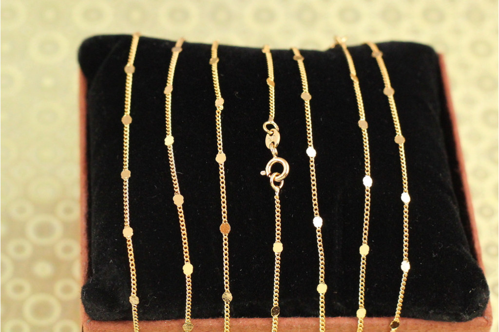 Цепь Xuping Jewelry Панцирный с круглыми вставками 45 см 1 мм золотистая