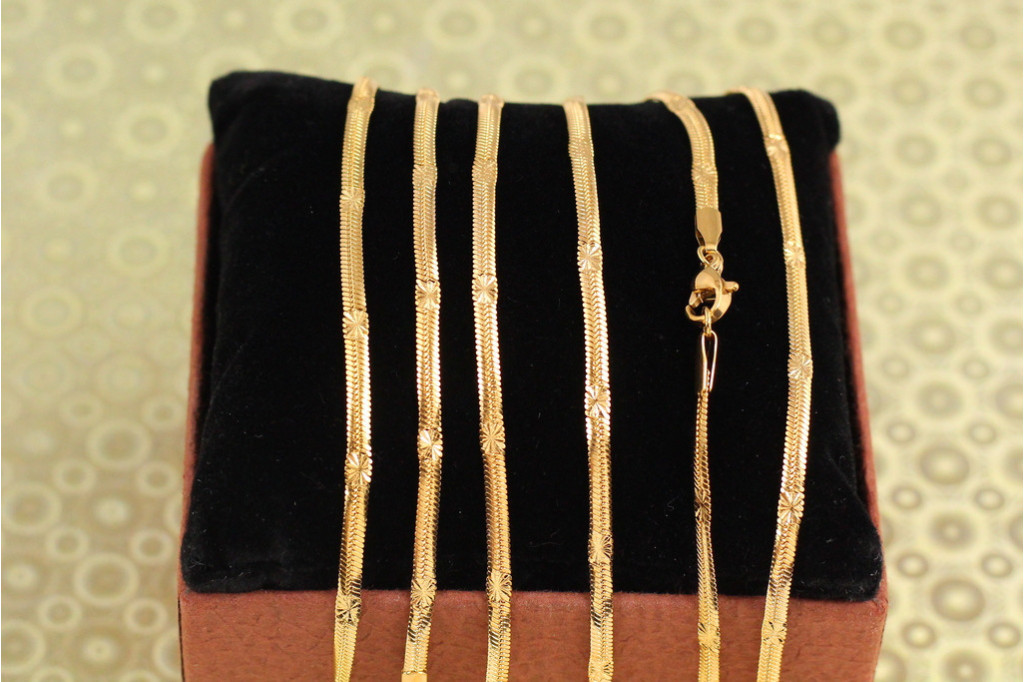 Ланцюг Xuping Jewelry Снейк із вставкою сніжинка 50 см 3 мм золотистий