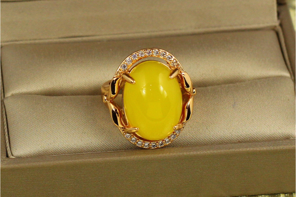 Кільце Xuping Jewelry Медовий атлас р 16 золотисте