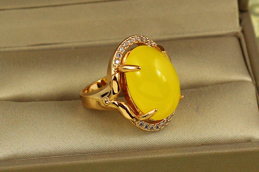 Кільце Xuping Jewelry Медовий атлас р 16 золотисте