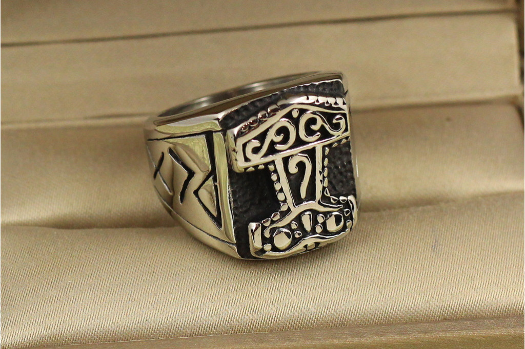 Кільце Xuping Jewelry Молот Тора р 18 золотисте