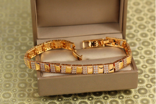 Браслет Xuping Jewelry Пунктир 16 см 7 мм золотистий