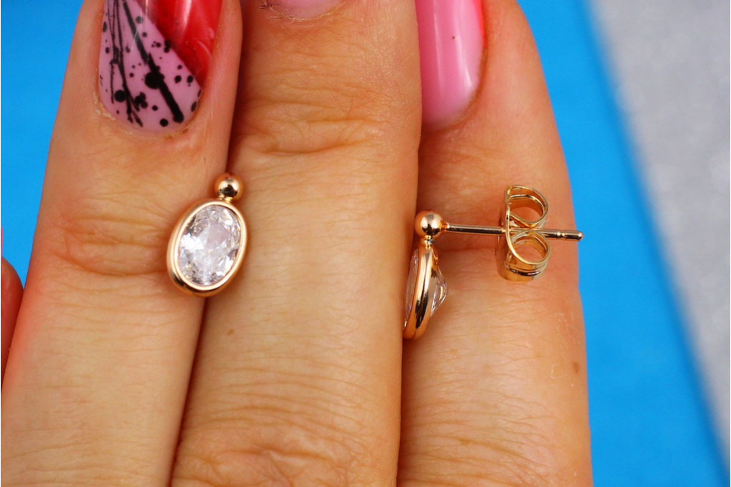 Серьги гвоздики Xuping Jewelry 1 см золотистые