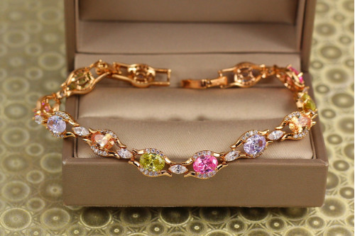 Браслет Xuping Jewelry осколки світанку з різнокольоровими камнями 19 см 8 мм золотистий