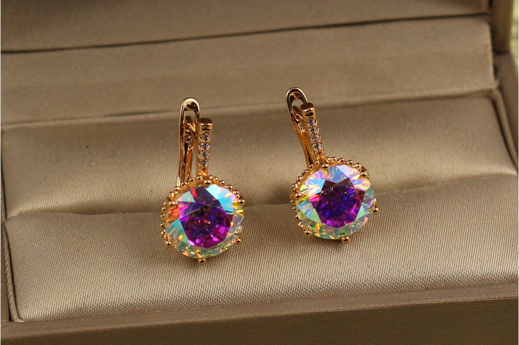 Сережки Xuping Jewelry з великим каменем хамелеон шестигранна оправа 2 см золотисті