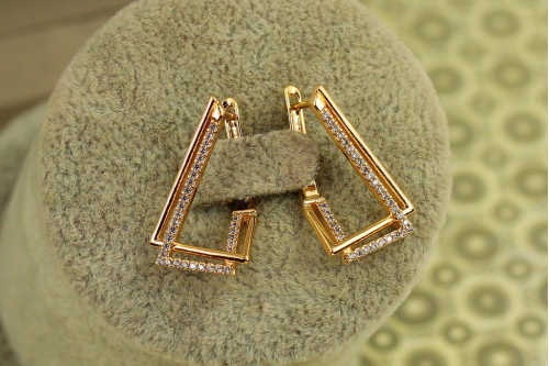 Сережки Xuping Jewelry Трикутник Модерн золотисті