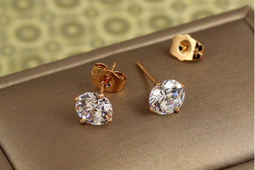 Сережки Xuping Jewelry гвоздики 8 мм пірамідальна оправа золотисті