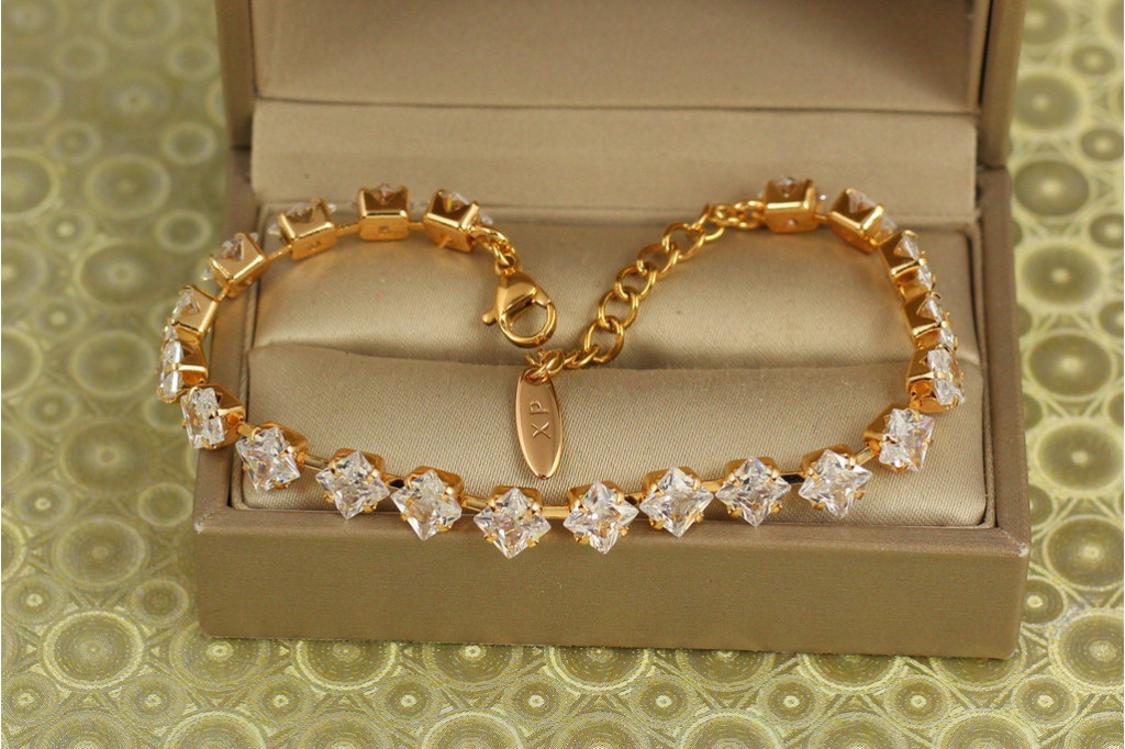 Браслет Xuping Jewelry Льодяні ромби з білими каменями 17 см золотистий