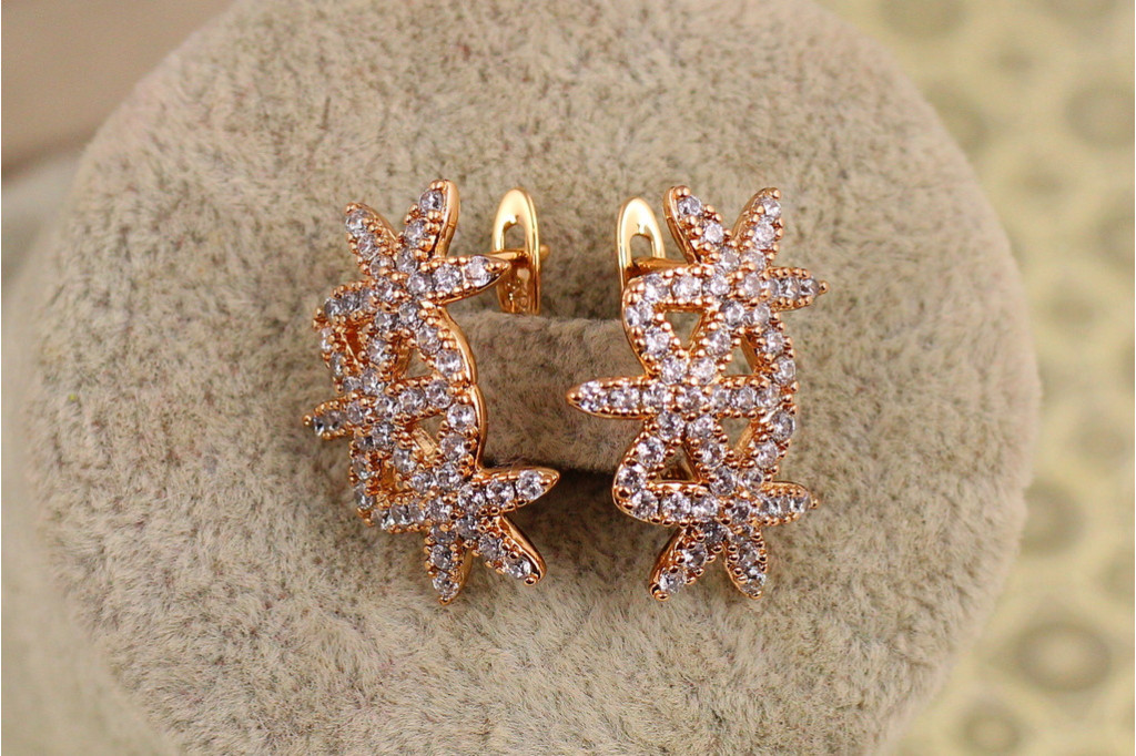 Сережки Xuping Jewelry три сніжиночки 2,2 см золотисті