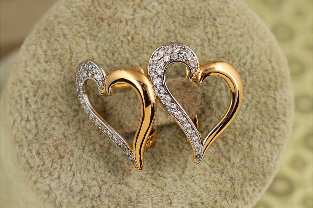 Серьги  Xuping Jewelry преклоненное сердце с родием 2,3 см золотистые