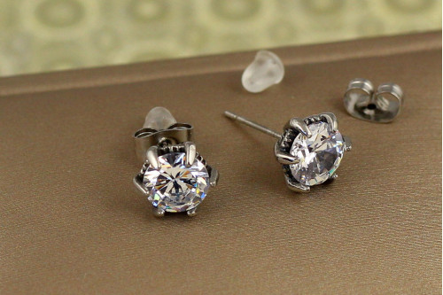 Сережки гвоздики Xuping Jewelry готика 8 мм сріблясті