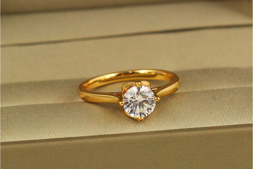 Кільце Xuping Jewelry Сяйво кохання р 19 золотисте