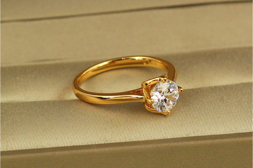 Кільце Xuping Jewelry Сяйво кохання р 19 золотисте