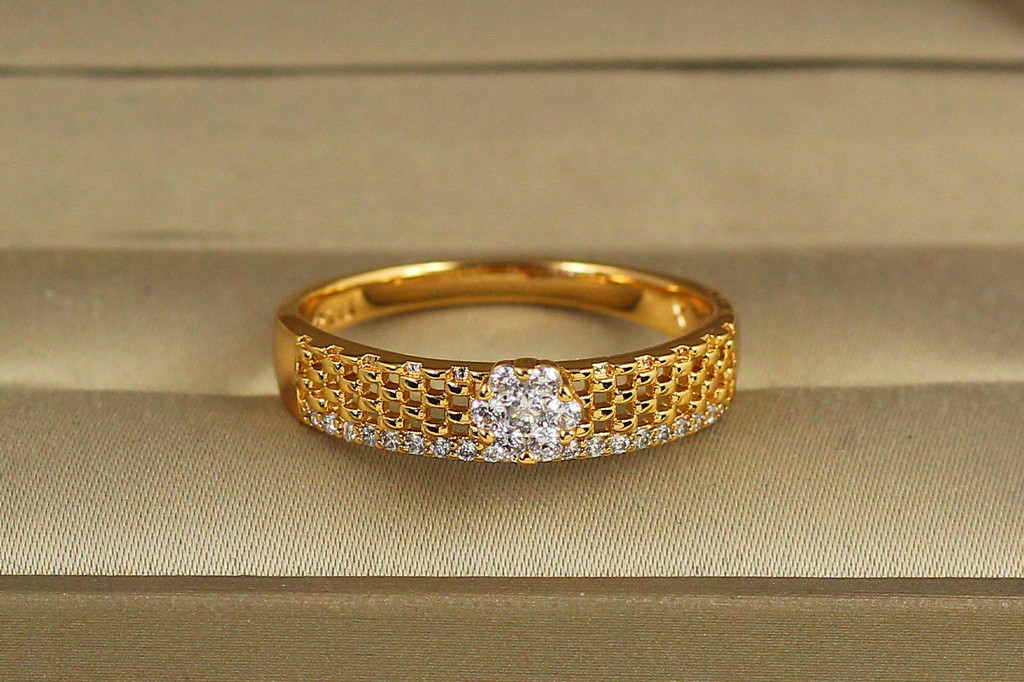Кільце Xuping Jewelry Первоцвіт р 21 золотисте
