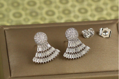 Сережки гвоздики Xuping Jewelry Воланчик 1,8 см сріблясті