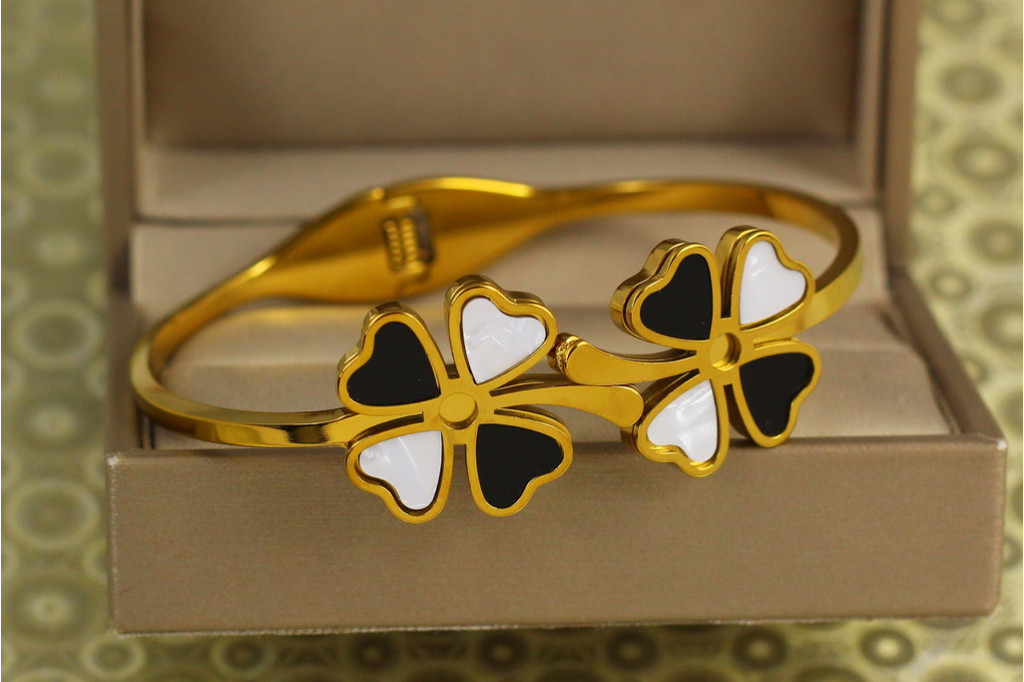 Браслет бенгл Xuping Jewelry жорсткий Lucky Charm 60 мм на руку від 17 до 19 см лимонний