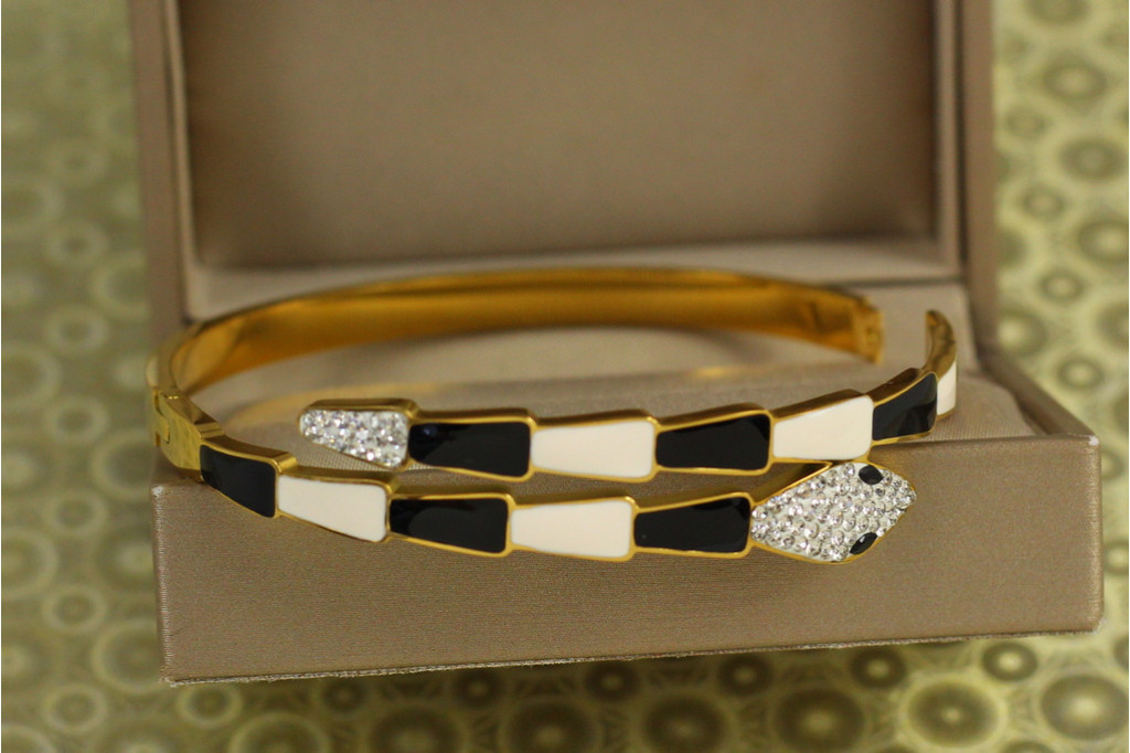 Браслет бенгл Xuping Jewelry жорсткий Midnight Cobra 60 мм на руку від 17 до 19 см лимонний