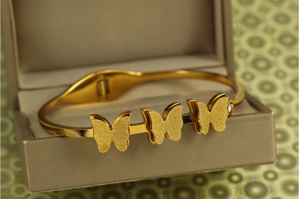 Браслет бенгл Xuping Jewelry жорсткий Triple Butterfly 60 мм на руку від 17 до 19 см лимонний