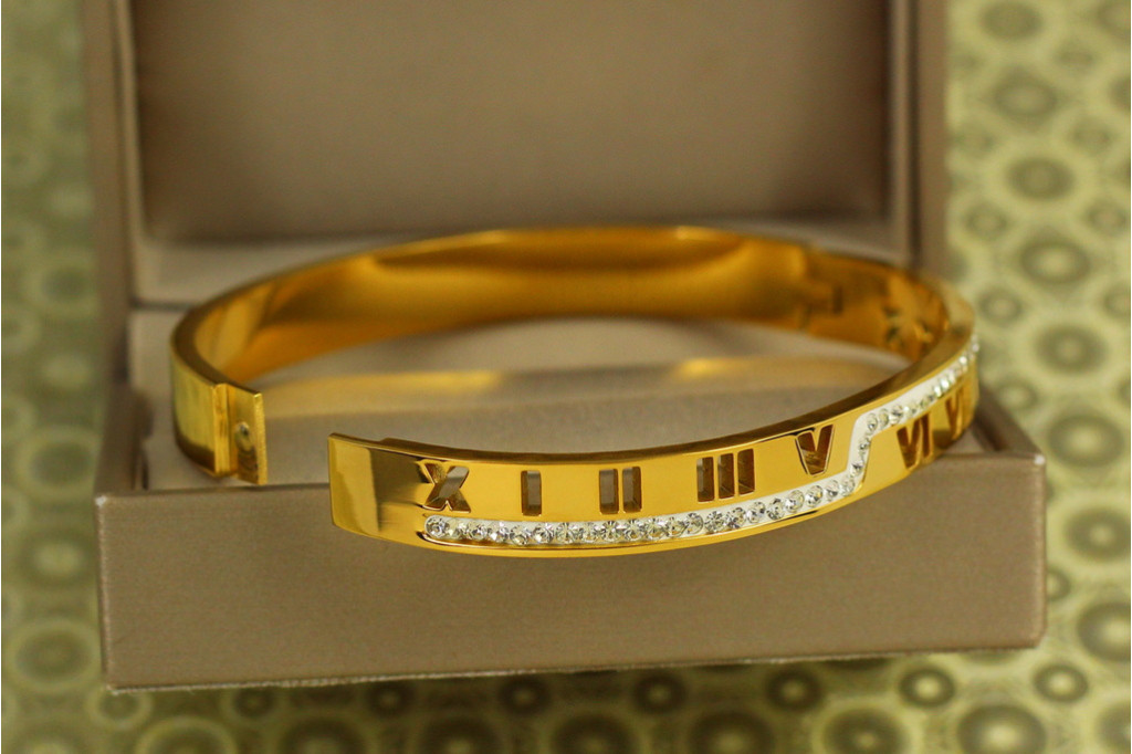 Браслет бенгл Xuping Jewelry жорсткий Roman Numeral 60 мм на руку від 17 до 19 см лимонний