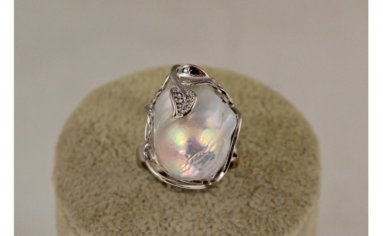 Кільце Xuping Jewelry Листочок з натуральною великою барочною перлиною 16+ р сріблясте